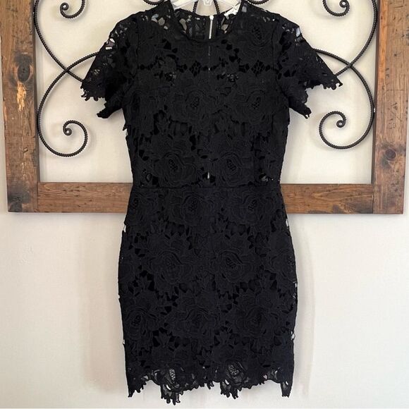 Just Me Black Crocheted Lace Cut Out Sheath Whimsy Classy Goth Dress SZ M - Picture 2 of 13